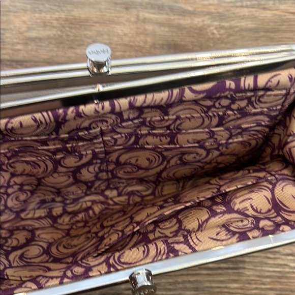 Hobo Lauren Clutch Wallet Leather Double Frame Light Gray Magnetic - Picture 8 of 11